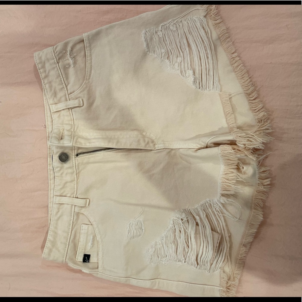 PEACH HIGH RISE JEAN SHORTS